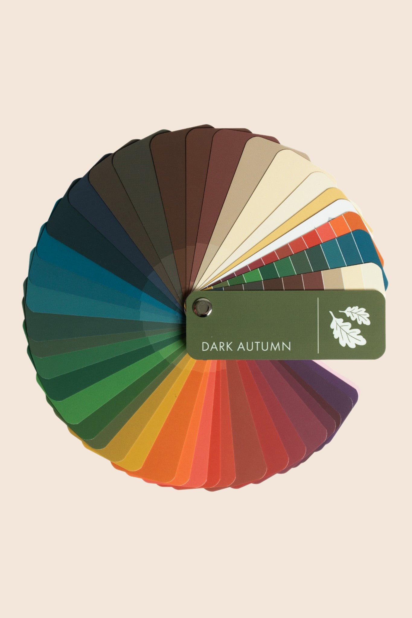 Henkariin Dark Autumn -väripaletti