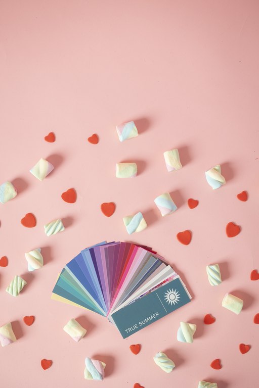 Henkariin True Summer -väripaletti